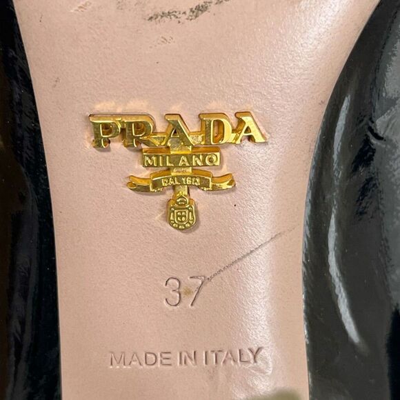 Prada Black Patent Leather Peep Toe 3" Lucite Block Heels, EU Size 37 or US 6.5 - Picture 11 of 12